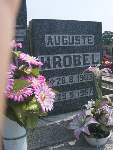 Wrobel Auguste